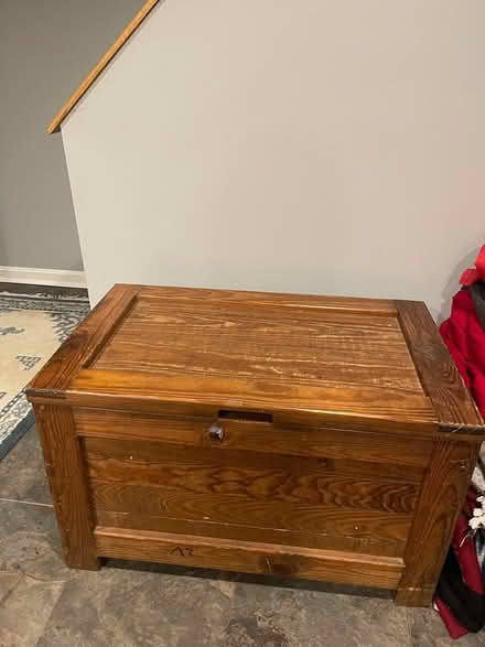 Photo of free This end up chest (Arnold) #3