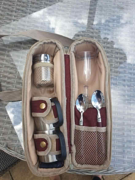 Photo of free 2 person picnic case (Langford) #2