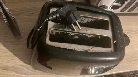 Photo of free Toaster with European plug (EH16 Craigmillar) #2