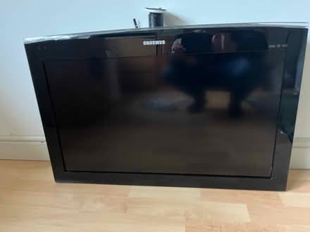 Photo of free Tv Samsung 40” (UB5) #2