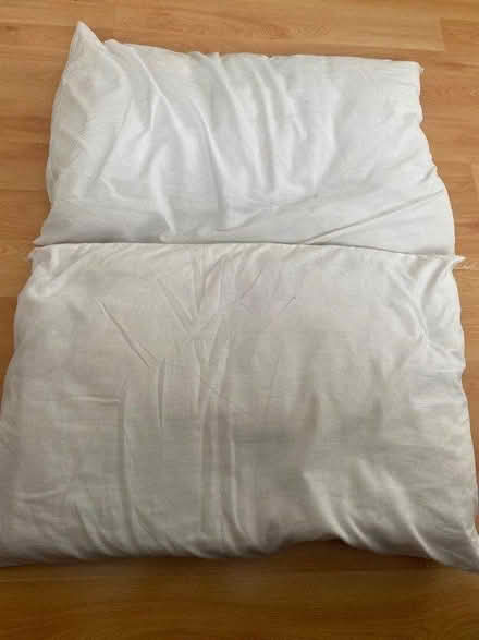 Photo of free Pillows (Harlesden NW10) #2