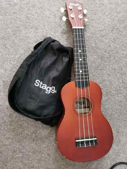 Photo of free Stagg Handmade Ukulele (Chesham HP5) #1