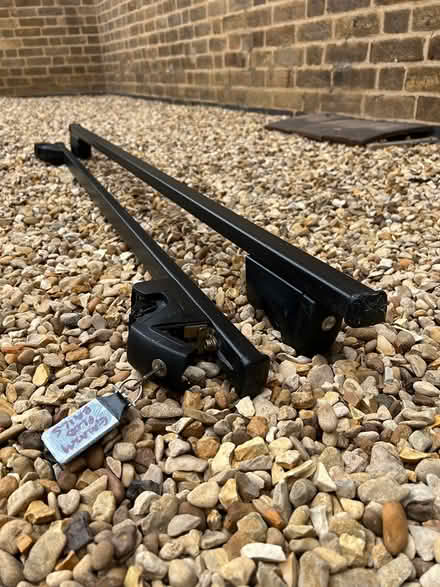 Photo of free Locking car roof bars with 2 keys (Oakham) #3