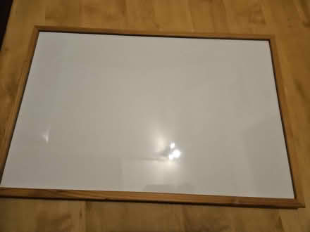 Photo of free White board (Chalfont St Peter SL9) #1