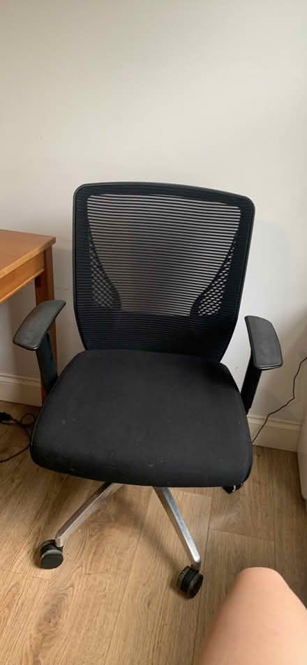 Photo of free Office chair (E5) #1