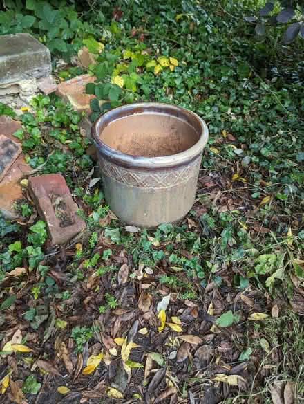 Photo of free Ceramic Garden Pot (RH12) #1