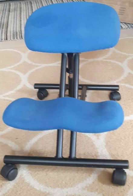 Photo of free Kneeling chair (Sutton Wick OX14) #1