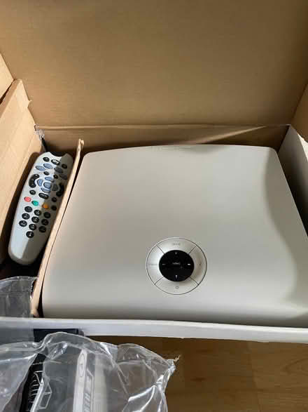 Photo of free Sky box with remote (Purbeck District BH19) #1