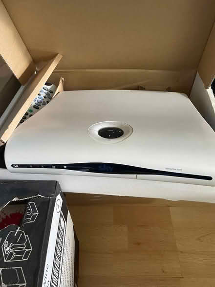 Photo of free Sky box with remote (Purbeck District BH19) #3
