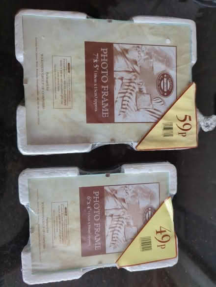 Photo of free Glass clip frames (Frodsham WA6 7) #1
