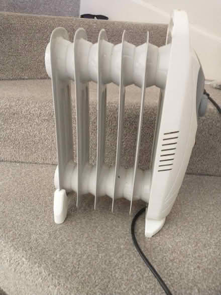 Photo of free Electric radiator (Rayleigh SS6) #1