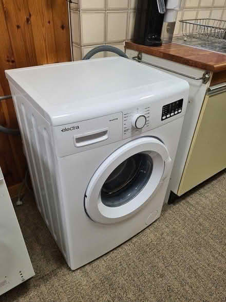 Photo of free Washing machine (mostly working) (SE17 - Elephant & Castle) #3