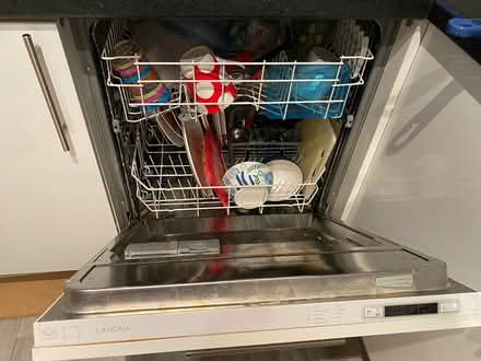 Photo of free Integrated dishwasher (N11 nr new Southgate stn) #1