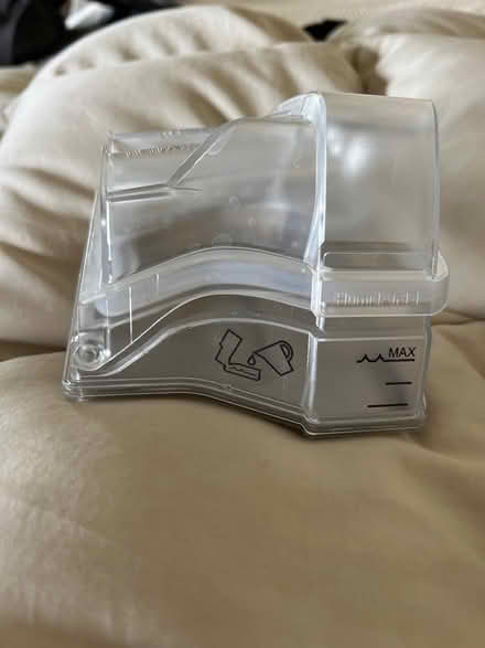 Photo of free CPap humidifier/RESMED AirSense 10 (Montclair) #2