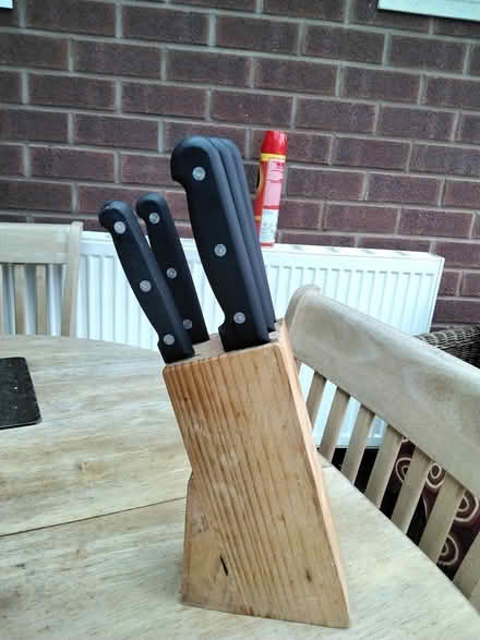 Photo of free Kitchen knives set (moreton CH46) #1