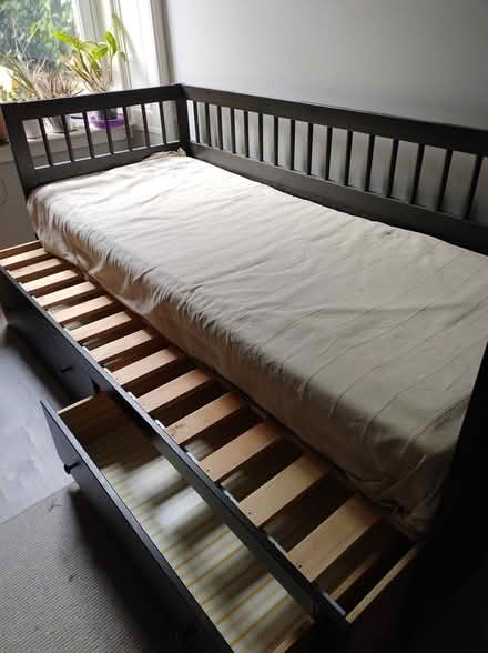 Photo of free IKEA Hemnes Day bed (Glasgow west end. Clouston St) #3