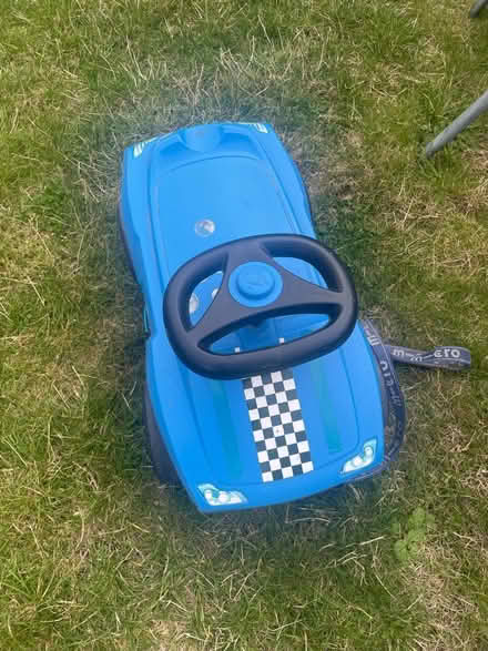 Photo of free Little pull out or push car (UB7) #1