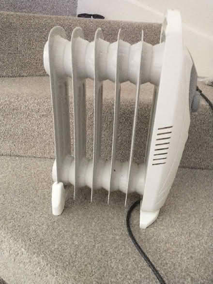 Photo of free Electric radiator (Rayleigh SS6) #2