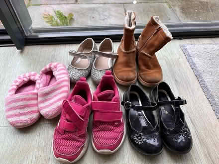 Photo of free Kids shoes size 9.5-10 (Central Horsham) #1