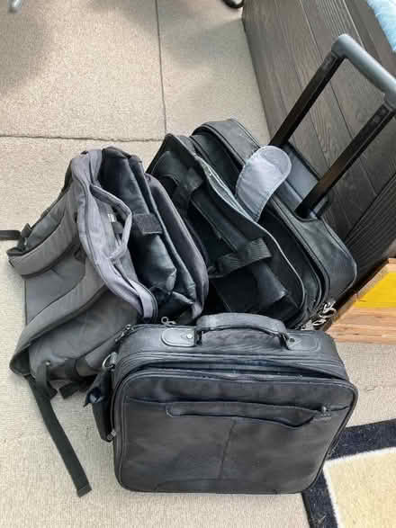 Photo of free Laptop luggage (Brighouse HD6) #1