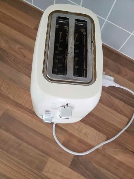 Photo of free Toaster (CH49) #2