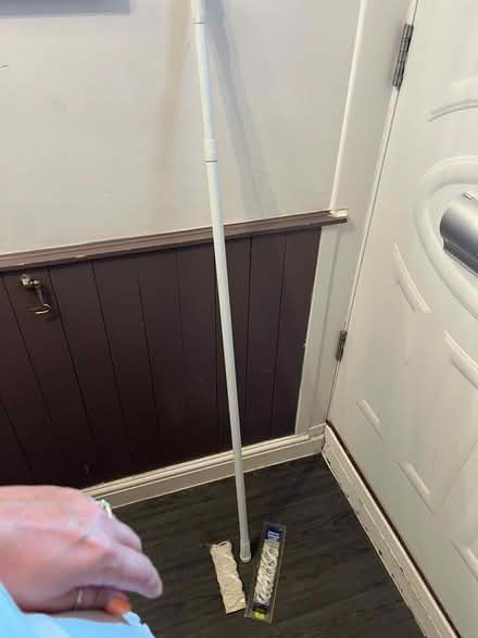 Photo of free Telescopic shower pole & rings (Sutton SM1) #1