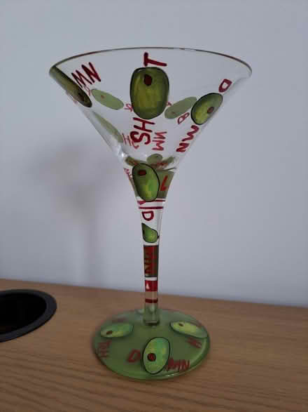 Photo of free "Dirty" Martini Glass (DA5) #2
