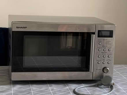 Photo of free Microwave Oven (Portslade by Sea BN3) #2