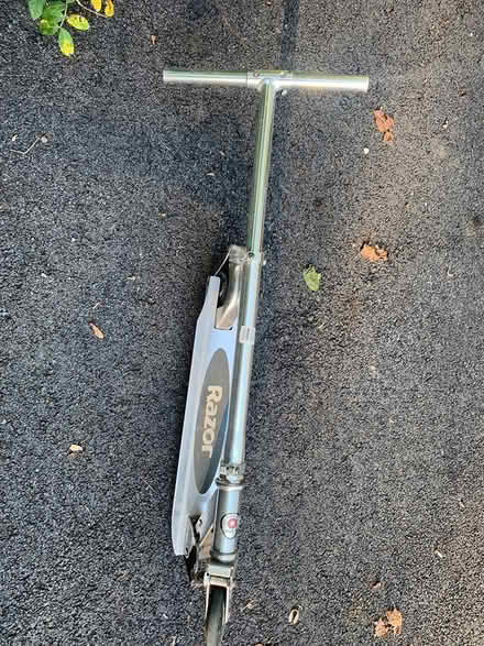 Photo of free Razor scooter (Pound Ridge) #1