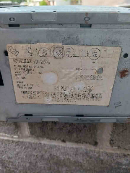 Photo of free GMC Single disc truck radio (Virginia Ave & Halfway Blvd) #2