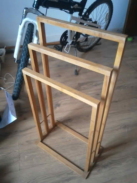 Photo of free bamboo towel rail (maldon CM9) #1