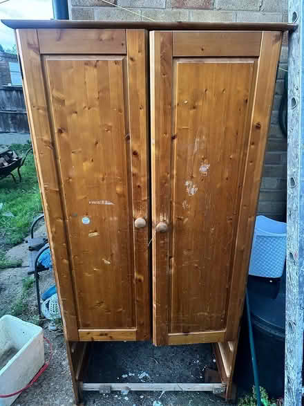 Photo of free Vintage wardrobe (Rainham essex) #2