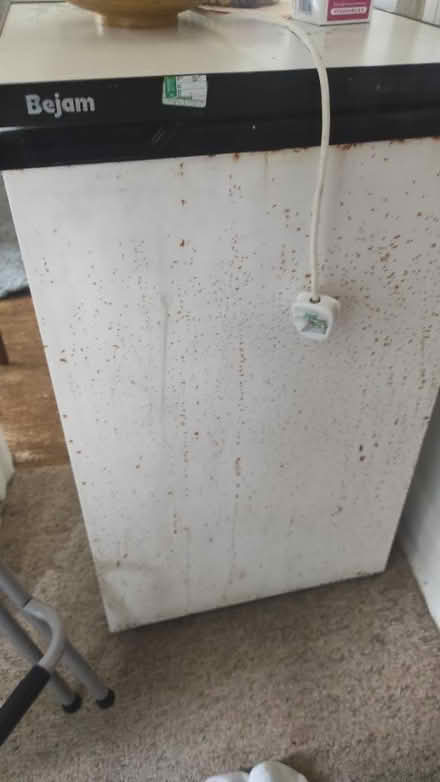 Photo of free Under counter freezer - working (Carshalton, SM5) #1