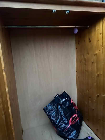 Photo of free Vintage wardrobe (Rainham essex) #4