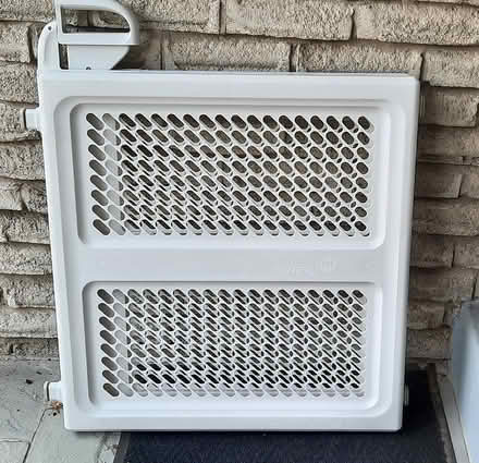 Photo of free Baby Gate (Brimley and Finch, Agincourt) #1