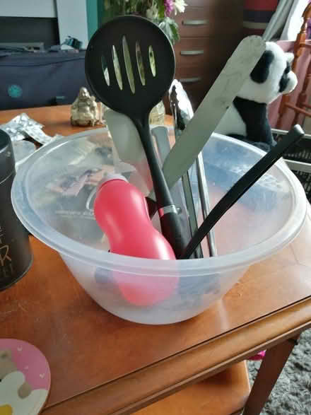 Photo of free Bowl and tongs utensils (Maidenhead SL6) #1