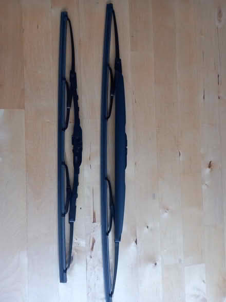 Photo of free windscreen wipers (Dinas Powys CF64) #4