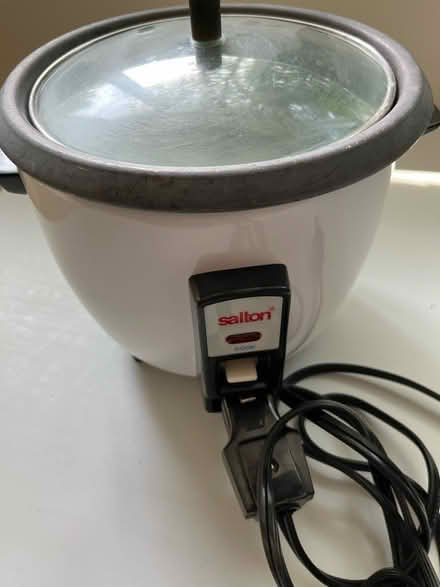 Photo of free Rice Cooker (Skokie) #1