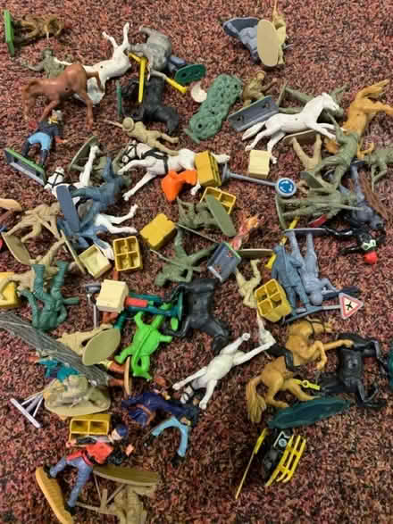 Photo of free Toys (Monifieth DD5) #2