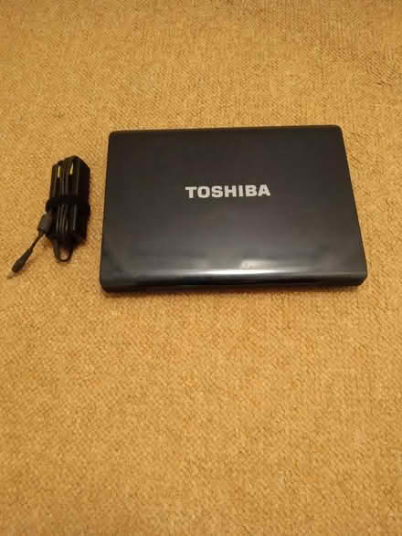 Photo of free Toshiba Satellite A205-S5000 laptop (Albert Park M20) #2