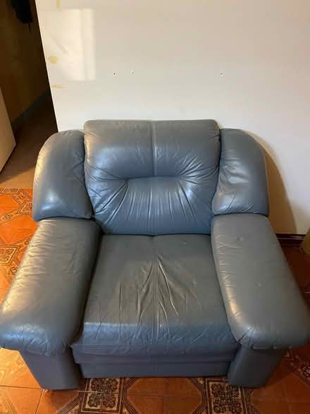 Photo of free Sofa chair (1 seater) (Toronto) #3