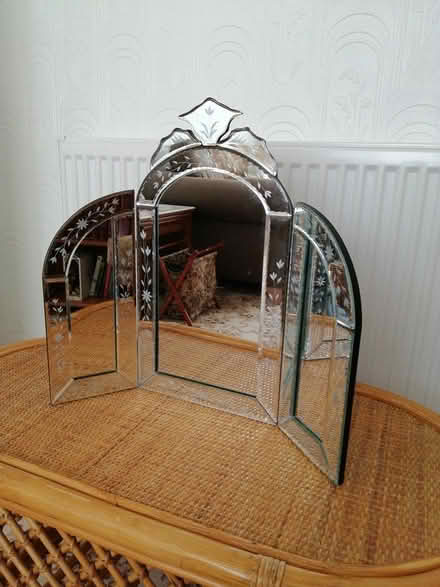Photo of free Mirror (B71 westbrom) #2