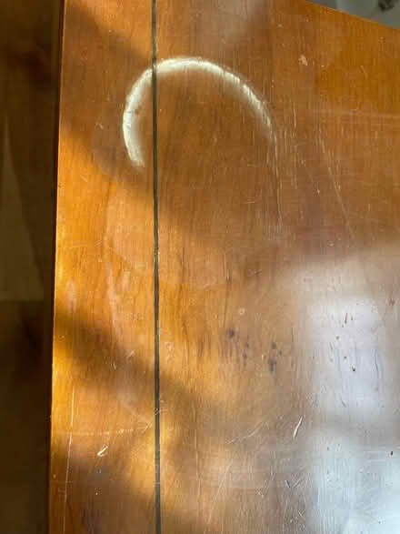 Photo of free Table (Lewes BN7) #1