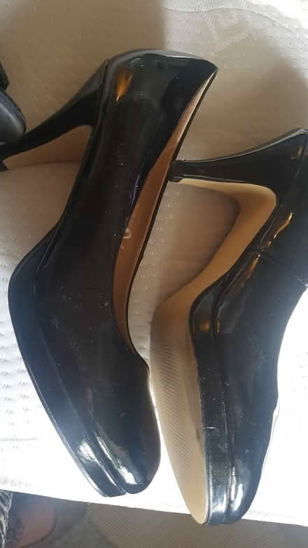Photo of free Ladies shoe size 7 (Sedgley DY3) #1