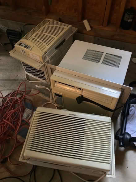 Photo of free Window Air Conditioner units (north Nashua) #1