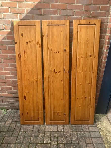 Photo of free 3 Pine Wardrobe Doors for Repurposing (GU52) #2