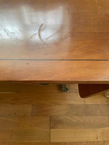 Photo of free Table (Lewes BN7) #2