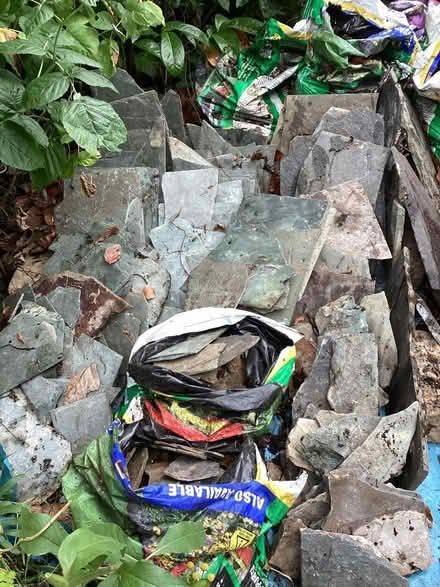 Photo of free Job lot of mixed slate for the garden (Oxhey Hall WD19) #2