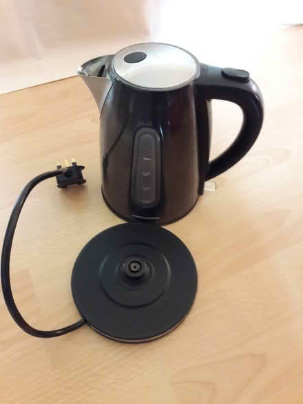 Photo of free Large kettle (Caldecott OX14) #1