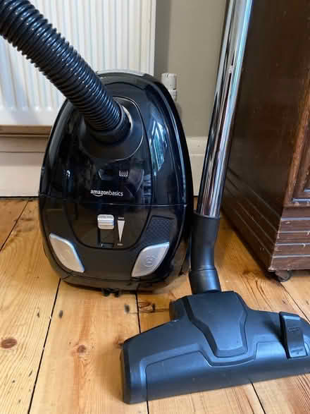 Photo of free working hoover (South Croydon) #1